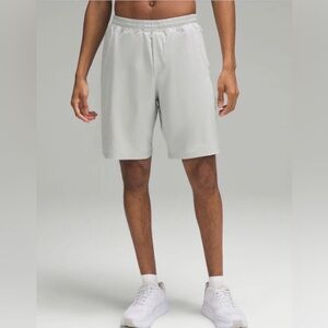 Lululemon Men’s “Pace Breaker” Short 9” Inseam w/ Liner (M) *SOLD OUT AT LULU*